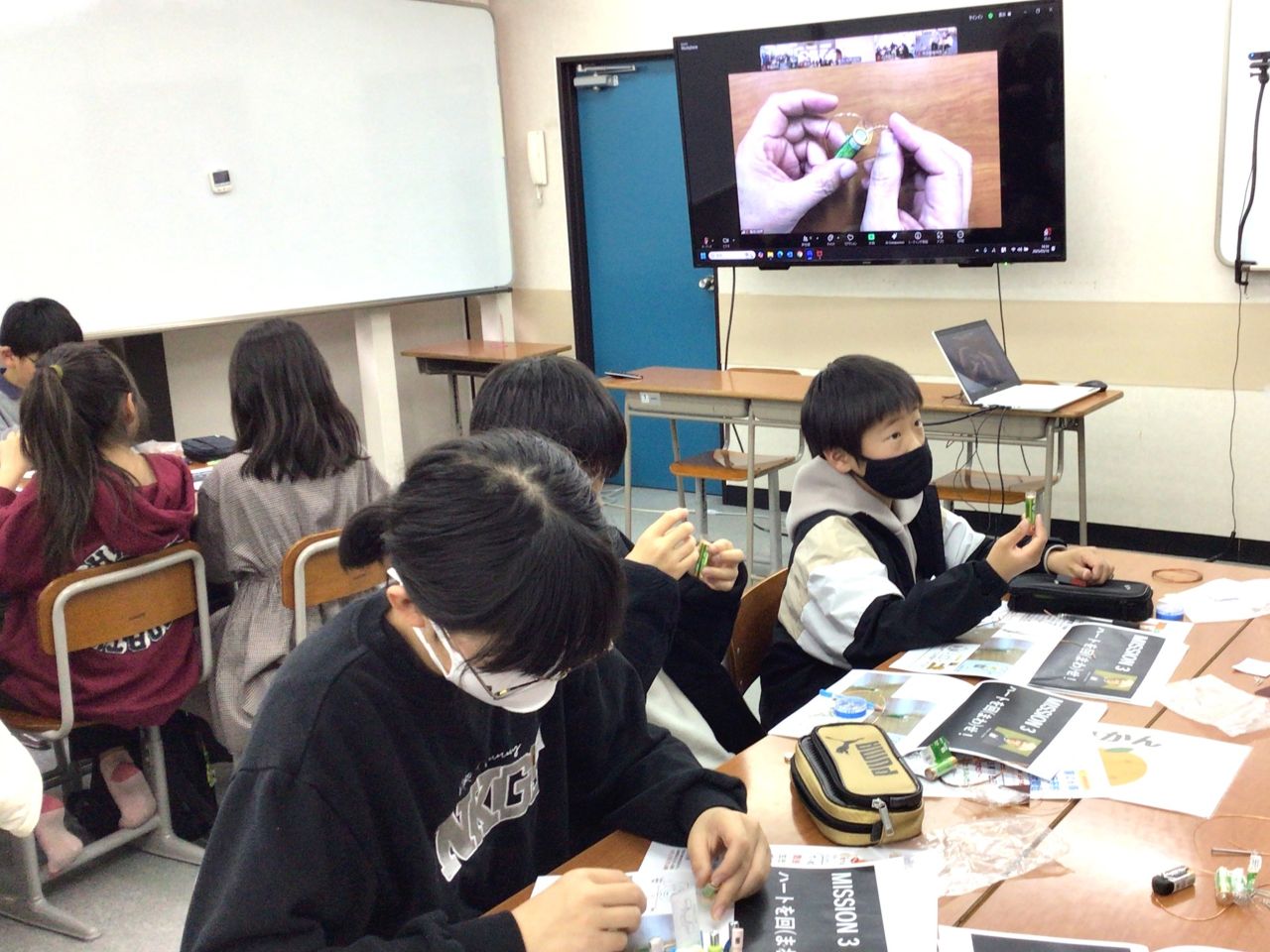 市田塾の理科実験 T-Kids