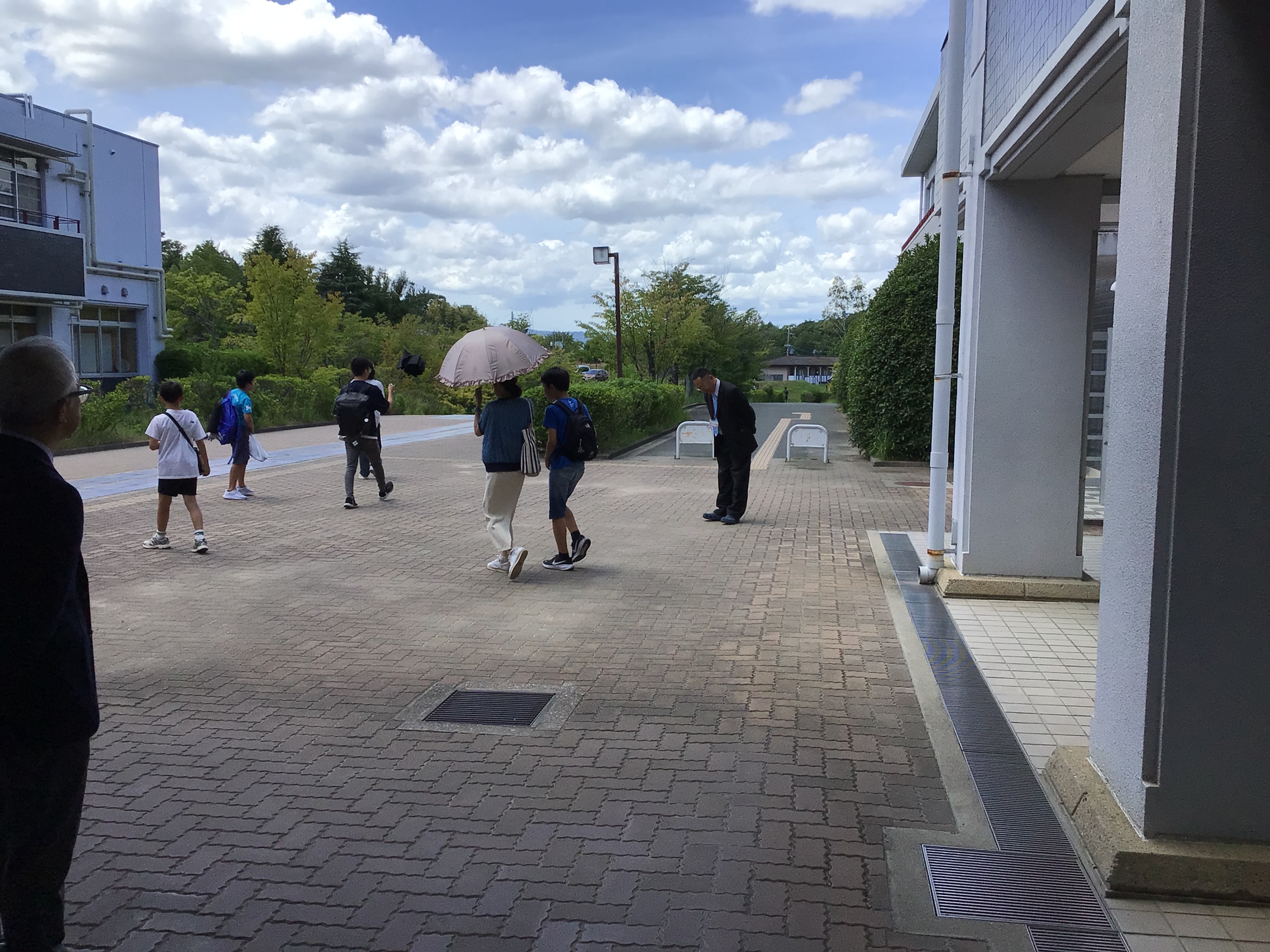 市田塾主催東大寺学園見学会