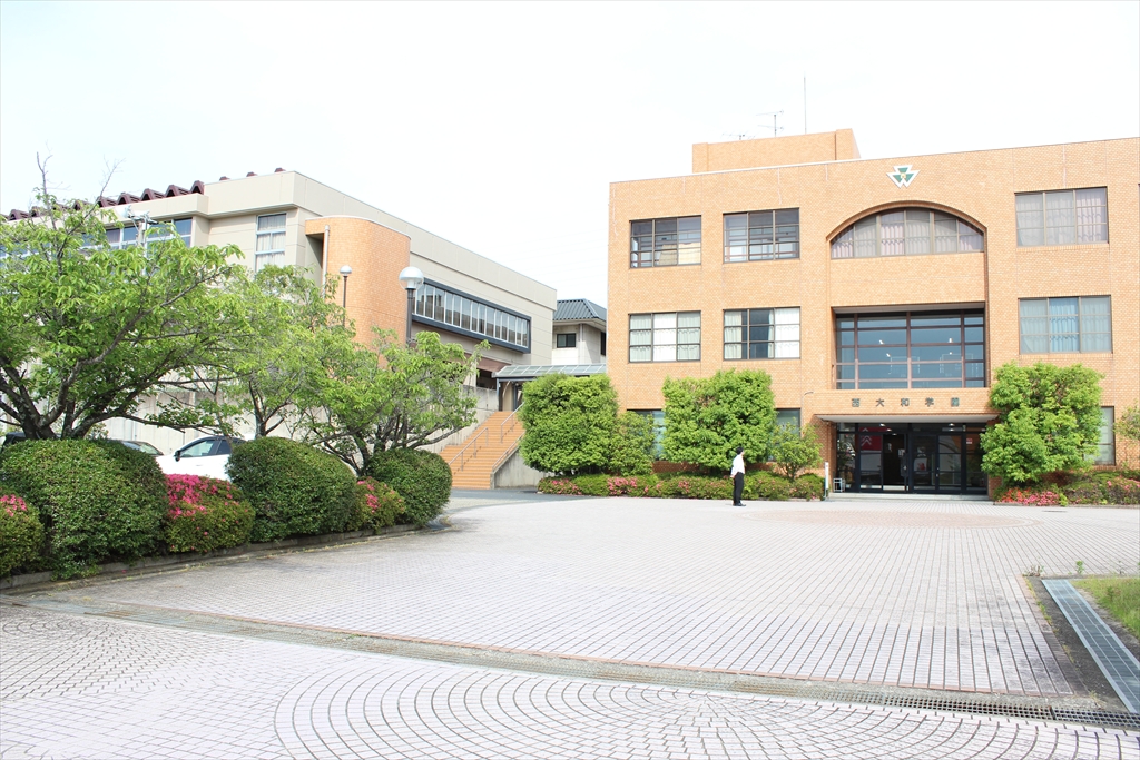 西大和学園見学会